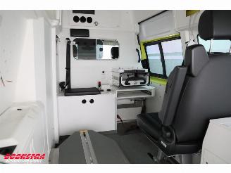 Volkswagen Transporter 2.0 TDI 205 PK DSG RTW Ambulance LED Leder Cruise PDC picture 19