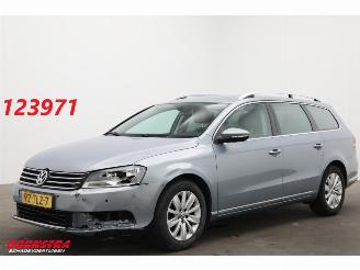 skadebil auto Volkswagen Passat Variant 1.4 TSI DSG Comfortline Leder Navi Clima Cruise PDC AHK 2012/6