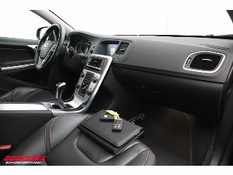 Volvo V-60 2.0 D2 Ocean Race Clima Navi 88.508km! picture 17