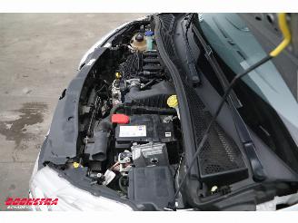 Peugeot 208 1.2 PureTech Allure Navi Clima Cruise Camera PDC AHK 75.263 km! picture 10