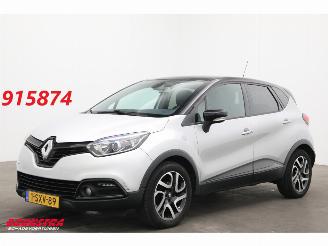 krockskadad bil auto Renault Captur 0.9 TCe Dynamique Navi Clima Cruise Camera AHK 2014/1