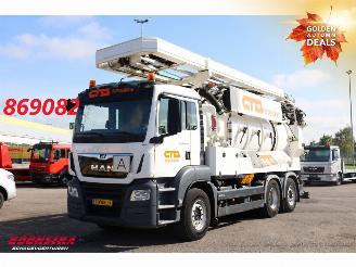 damaged trucks MAN TGS 28.470 Kroll Saug Druck Combi 6X2 38.679 km! 2021/4
