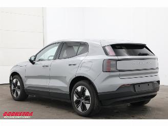 Volvo EX30 Single Motor Core 51 kWh LED ACC LRHZ Camera Apple/Android picture 4