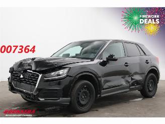 Voiture accidenté Audi Q2 35 TDi Aut. Leder Navi Clima Cruise SHZ 2019/10