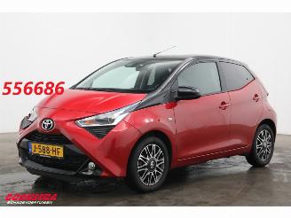 skadebil auto Toyota Aygo 1.0 VVT-i x-clusiv Apple/Android Clima Cruise Camera PDC 15.694 km! 2020/8