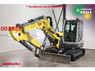 krockskadad bil machine   ET65 WASSER BY 2023 2023/10