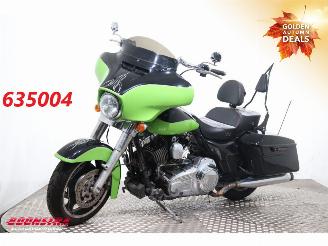 skadebil auto Harley-Davidson MG4 FLHX Street Glide LED RC Exhaust 2013/12