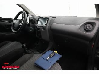 Peugeot 108 1.0 e-VTi Active Bluetooth Airco Camera picture 11