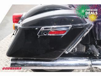 Harley-Davidson  FLD Switchback LED 4.794 Miles! picture 9