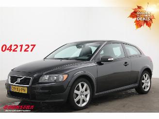 Avarii autoturisme Volvo C-30 1.8 Kinetic Youngtimer Clima Cruise AHK 164.360 km! 2007/6