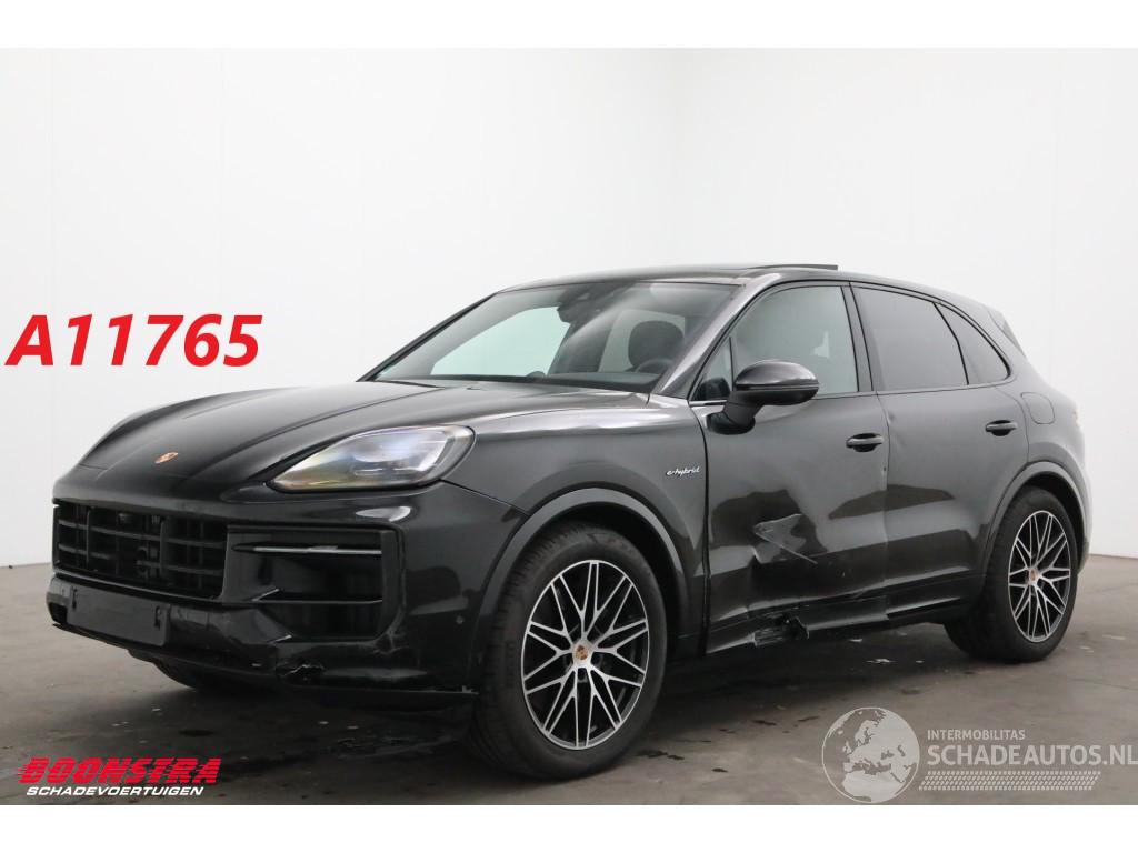 Porsche Cayenne 3.0 E-Hybrid Pano Bose ACC Memory 360° Sport Chrono 3.038 km!