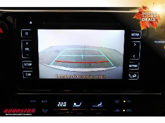 Toyota Auris 1.8 Hybrid Dynamic Navi Clima Cruise PDC 169.034 km! picture 28