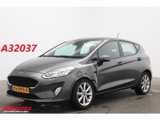 Voiture accidenté Ford Fiesta 1.1 Trend 5-DRS Navi Airco Cruise PDC 2019/2
