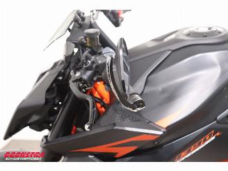 KTM  1390 SuperDuke R Akrapovic LED Cruise picture 10