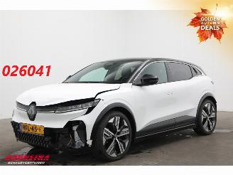 Unfallwagen Renault Mégane E-Tech c.r iconic 60 kWh ACC H&K Leder SHZ Navi Clima Camera 2025/2