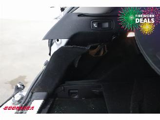 Renault Mégane Estate Grandtour 1.2 TCe Bose Pano Navi Clima Cruise picture 11