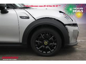 Mini Cooper SE Camden Edition 33 kWh LED Navi Clima Cruise SHZ PDC picture 5