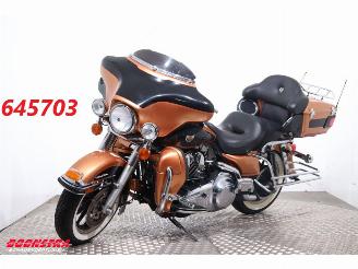krockskadad bil motor Harley-Davidson  FLHTCU Electra Glide Ultra Classic ABS Radio Cruise 16.105 Mijl! 2008/1