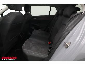 Volkswagen Golf 1.0 TSI Life LED ACC Memory Virtual H/K. picture 15