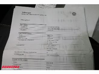 Volkswagen Golf 1.0 TSI Life LED ACC Memory Virtual H/K. picture 26