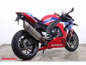 Honda CBR 1000 RR-R Fireblade Akrapovic ABS LED picture 3