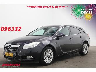 krockskadad bil auto Opel Insignia Sports Tourer 1.4 Turbo EcoFLEX Cosmo Navi Clima Cruise PDC AHK 2012/5