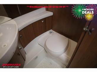 Hobby  495 UL Premium Mover Rondzit Single Beds Middenkeuken picture 18