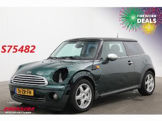 Vaurioauto  passenger cars Mini Mini 1.6 Cooper Chili Airco LMV 2008/4