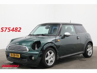 skadebil auto Mini Mini 1.6 Cooper Chili Airco LMV 2008/4
