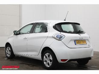 Renault Zoé R90 Life 41 kWh (ex Accu) Navi Clima Cruise picture 4