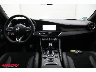Alfa Romeo Giulia 2.9 V6 Quadrifoglio 520 PK Facelift! Carbon ACC LED Camera H/K 11.487 km! picture 12