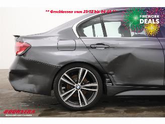 BMW 3-serie 318i M-Sport Aut. LED Leder Navi Clima Cruise SHZ 120.976 km! picture 6