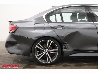 BMW 3-serie 318i M-Sport Aut. LED Leder Navi Clima Cruise SHZ 120.976 km! picture 6