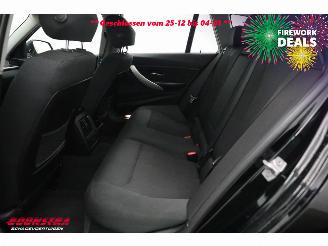 BMW 3-serie Touring 320d EDE Centennial Aut. Navi Clima Cruise PDC AHK picture 18