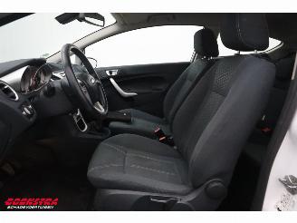 Ford Fiesta 1.6 TDCi ECOnetic Titanium Clima Cruise PDC picture 9
