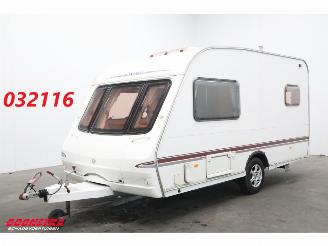 krockskadad bil caravan Swift  Charisma 220 BY 2006 Oven 2006/7