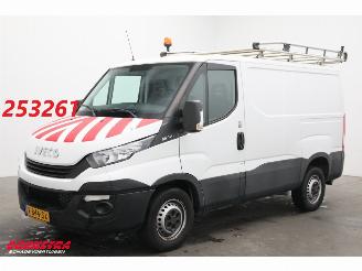 krockskadad bil bedrijf Iveco Daily 35S14V H1 Airco AHK Camera 84.985 km! 2018/11
