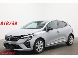 skadebil auto Renault Clio 1.0 TCe 90 Techno LED Clima Cruise PDC AHK 2023/11