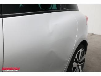 Renault Clio Estate 0.9 TCe Dynamique Navi Airco Cruise PDC picture 12