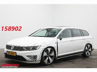 škoda osobní automobily Volkswagen Passat Variant 2.0 TDI DSG Highline Pano LED ACC HUD Dynaudio ErgoComf. AHK SHZ 2016/2
