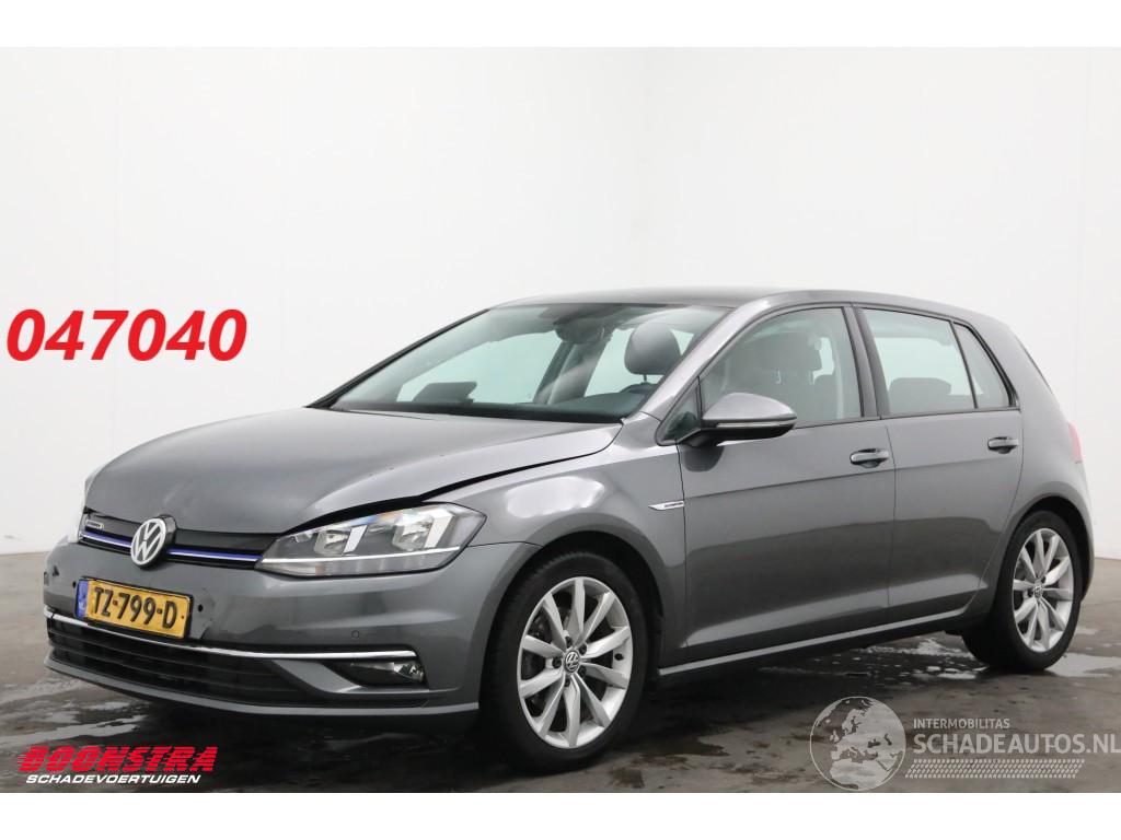 Volkswagen Golf 1.5 TSI Highline ACC Virtual Navi Clima PDC