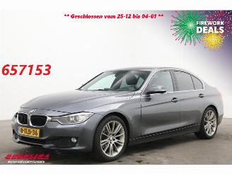 krockskadad bil auto BMW 3-serie 320d EDE Leder Navi Clima Cruise SHZ PDC AHK 2014/3