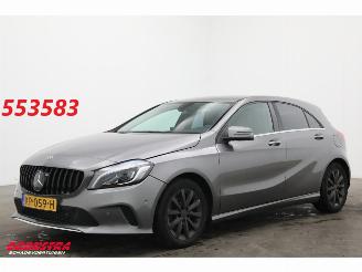 begagnad bil auto Mercedes A-klasse 180 7G-Tronic LED Navi Airco Cruise PDC SHZ 2016/10