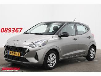 krockskadad bil auto Hyundai I-10 1.0 Aut. Comfort 5-zits Apple/Android Airco Cruise 2021/11