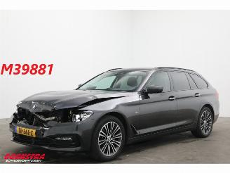 Unfallwagen BMW 5-serie Touring 520i Aut. Sport-Line LED Navi Clima Cruise PDC AHK 2018/9