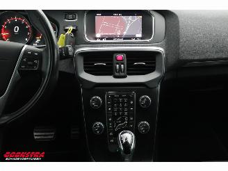 Volvo V-40 1.5 T3 Aut. R-Design LED H/K Leder Navi Clima Cruise Camera SHZ PDC AHK picture 14