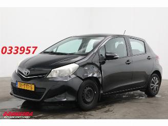 uszkodzony samochody osobowe Toyota Yaris 1.0 VVT-i Aspiration Airco Camera Bluetooth 167.634 km! 2012/4