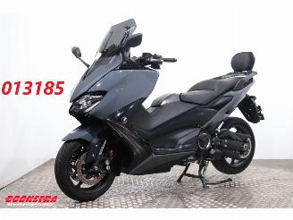  Yamaha  T-MAX 560 Tech MAX ABS Akrapovic Cruise Heizgriffe SHZ 10.536 km! 2021/3
