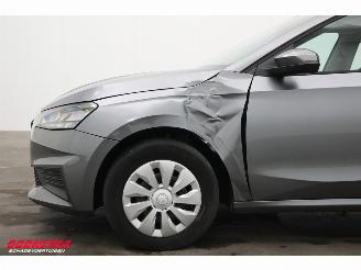 Skoda Fabia 1.0 TSI Ambition Navi Airco Cruise PDC AHK picture 6