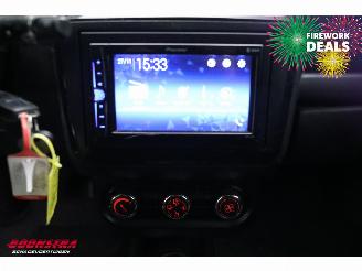 Microcar  M.GO Dynamic DCI Bluetooth Camera picture 13